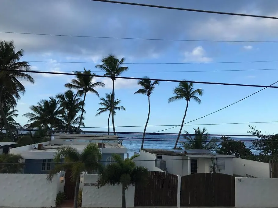 Vokadillo Beach House Apartment Arecibo
